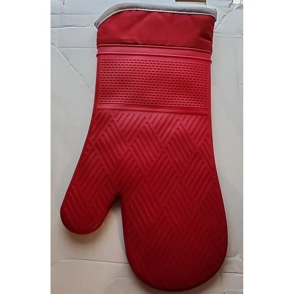SILICONE OVEN MITT.. 7.5